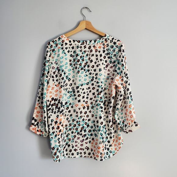 Van Heusen Colorful Animal Print Sheer Lightweight Pullover Top Size L - Picture 2 of 7